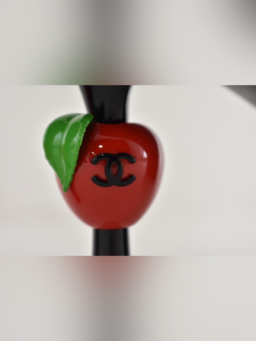 Chanel 26A Metiers Blazy Gold Black Red Apple Sling CC Slingback Heel Pump 38 - Picture 15 of 16